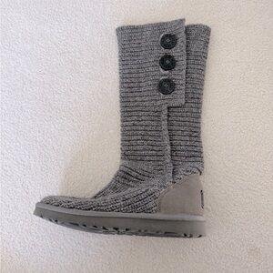 UGG Classic Cardy Winter Boot Gray Womens size 7